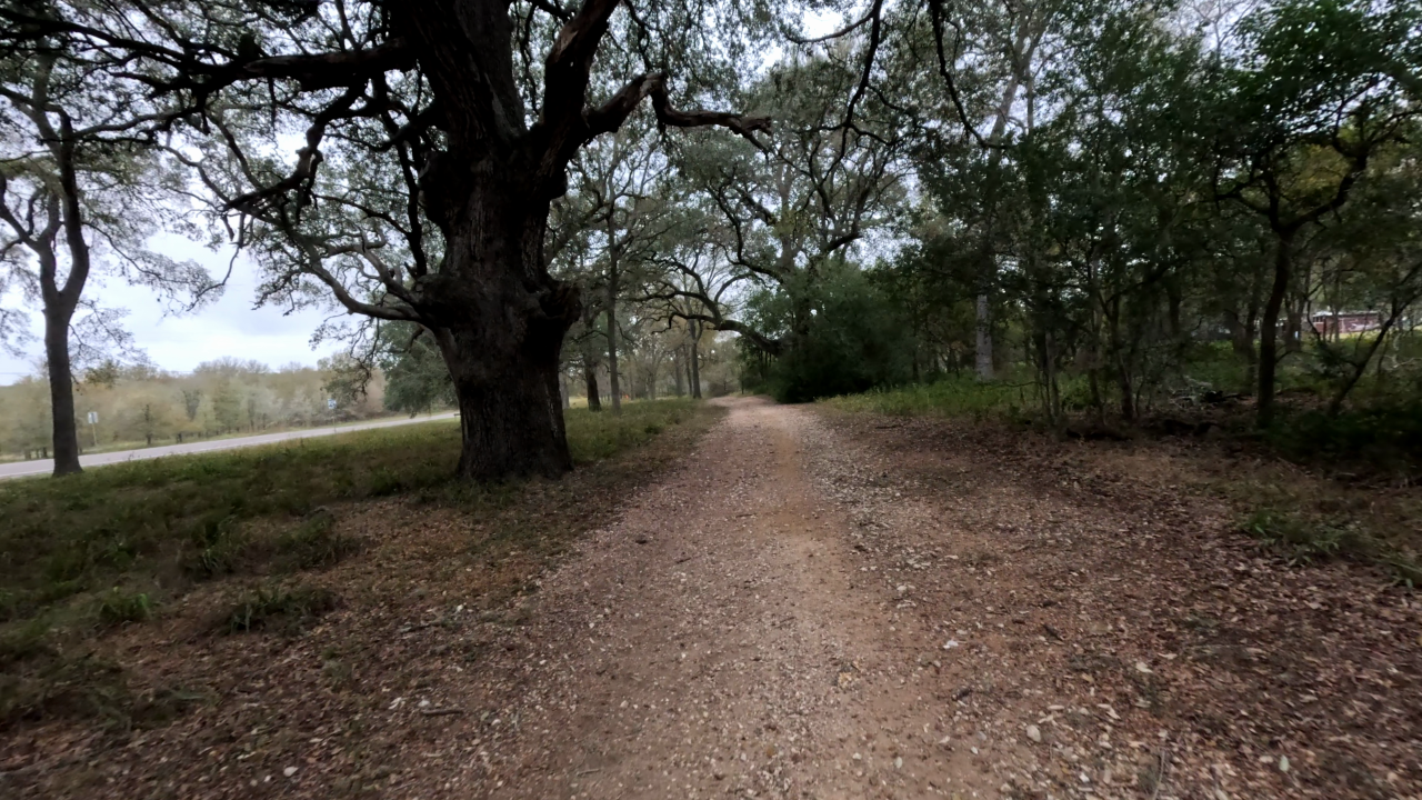 Park HQ Trail - Slide 0